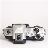 Used Olympus OM-D E-M10 Mark II Mirrorless Camera Body Silver