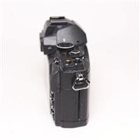 Used Olympus OM-D E-M5 Body  Black