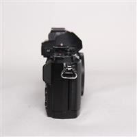Used Olympus OM-D E-M5 Body  Black