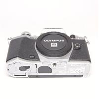 Used Olympus OM-D E-M5 Mark II Mirrorless Camera Body Silver