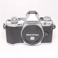 Used Olympus OM-D E-M5 Mark II Mirrorless Camera Body Silver