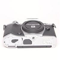 Used Olympus OM-D E-M5 Mark II Mirrorless Camera Body Silver