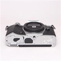 Used Olympus OM-D E-M5 Mark II Mirrorless Camera Body Silver