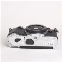 Used Olympus OM-D E-M5 Mark II Mirrorless Camera Body Silver