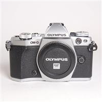 Used Olympus OM-D E-M5 Mark II Mirrorless Camera Body Silver