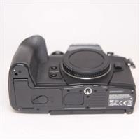 Used Olympus OM-D E-M1 Mark II Mirrorless Camera Body