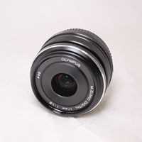 Used Olympus M.Zuiko Digital 17mm f/1.8 Lens Black