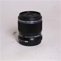 Used Olympus M.Zuiko Digital ED 30mm f/3.5 Macro Lens