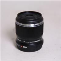 Used Olympus M.Zuiko Digital ED 30mm f/3.5 Macro Lens