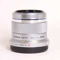 Used Olympus M.Zuiko Digital 45mm f/1.8 Lens Silver