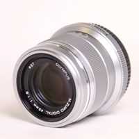 Used Olympus M.Zuiko Digital 45mm f/1.8 Lens Silver