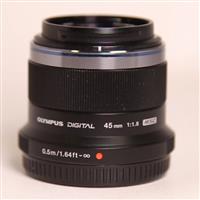 Used Olympus M.Zuiko Digital 45mm f/1.8 Lens Black