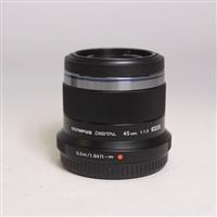 Used Olympus M.Zuiko Digital 45mm f/1.8 Lens Black