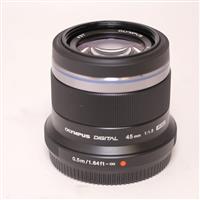 Used Olympus M.Zuiko Digital 45mm f/1.8 Lens Black