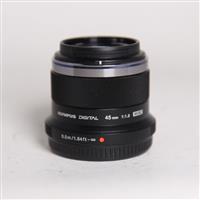 Used Olympus M.Zuiko Digital 45mm f/1.8 Lens Black