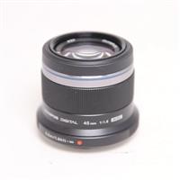 Used Olympus M.Zuiko Digital 45mm f/1.8 Lens Black