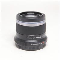 Used Olympus M.Zuiko Digital 45mm f/1.8 Lens Black
