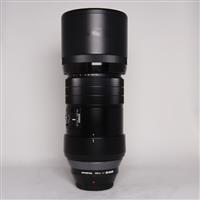 Used Om System M.Zuiko Digital ED 300mm f/4 IS PRO Super Telephoto Lens