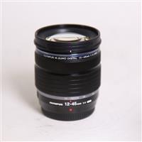 OM System M.Zuiko Digital ED 12-45mm f/4 PRO Zoom Lens