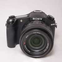 Used Sony DSC-RX10 II Bridge Camera