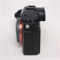 Used Sony a7R III Full Frame Mirrorless Camera Body