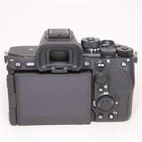 Used Sony a7R V Mirrorless Camera Body
