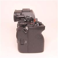 Used Sony a7R V Mirrorless Camera Body