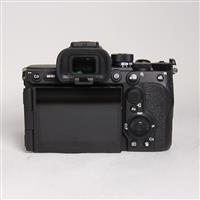 Used Sony a7R V Mirrorless Camera Body