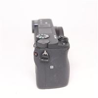 Used Sony a6300 mirrorless digital  camera body