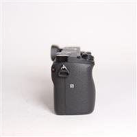 Used Sony a6300 mirrorless digital  camera body