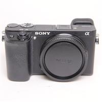 Used Sony a6300 mirrorless digital  camera body
