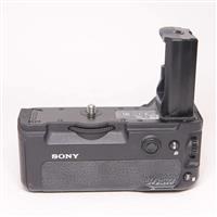 Used Sony VG-C3EM Vertical Grip for sony A9 and A7 III Series