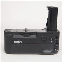 Used Sony VG-C3EM Vertical Grip for sony A9 and A7 III Series