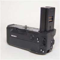 Used Sony VG-C3EM Vertical Grip for sony A9 and A7 III Series