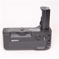 Used Sony VG-C3EM Vertical Grip for sony A9 and A7 III Series