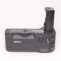 Used Sony VG-C3EM Vertical Grip for sony A9 and A7 III Series