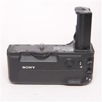 Used Sony VG-C3EM Vertical Grip for sony A9 and A7 III Series