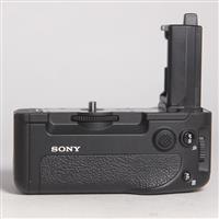 Used Sony VG-C4EM Vertical Grip for Sony alpha series cameras