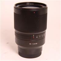 Used Sony FE 35mm f/1.4 ZA Zeiss Distagon T* Lens