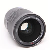 Used Sony FE 35mm f/1.4 ZA Zeiss Distagon T* Lens