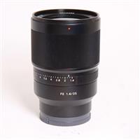 Used Sony FE 35mm f/1.4 ZA Zeiss Distagon T* Lens