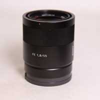 Used Sony FE 55mm f/1.8 ZA Zeiss Sonnar T* Lens