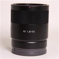 Used Sony FE 55mm f/1.8 ZA Zeiss Sonnar T* Lens