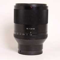 Used Sony FE 50mm f/1.4 ZA Zeiss Planar T* Lens