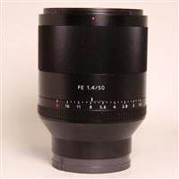 Used Sony FE 50mm f/1.4 ZA Zeiss Planar T* Lens