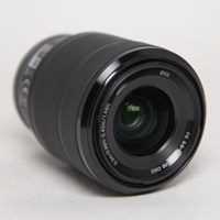 Used Sony FE 28-70mm f/3.5-5.6 OSS Zoom Lens