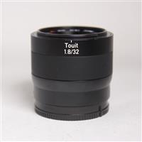 Used Zeiss Touit 32mm f/1.8 Planar T* Lens Sony E
