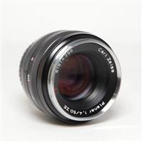 Used ZEISS Planar T* 50mm F/1.4 ZE Lens - Canon Fit