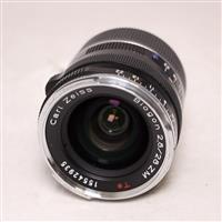 Used Zeiss Biogon T* 28mm f/2.8 ZM Lens Silver Leica M