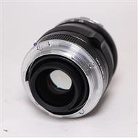 Used Zeiss Biogon T* 35mm f/2 ZM Lens Black Leica M